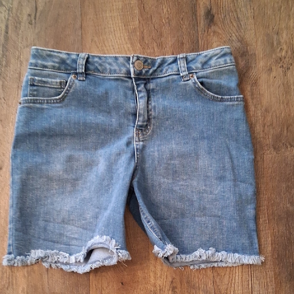 Cat & Jack Girls Ultimate Stretch Midi Jean Shorts